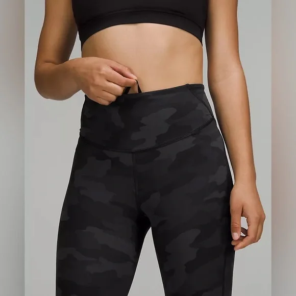 NWT Lululemon Camo Base Pace High-Rise Running Tight Swift Speed - Picture 4 of 6